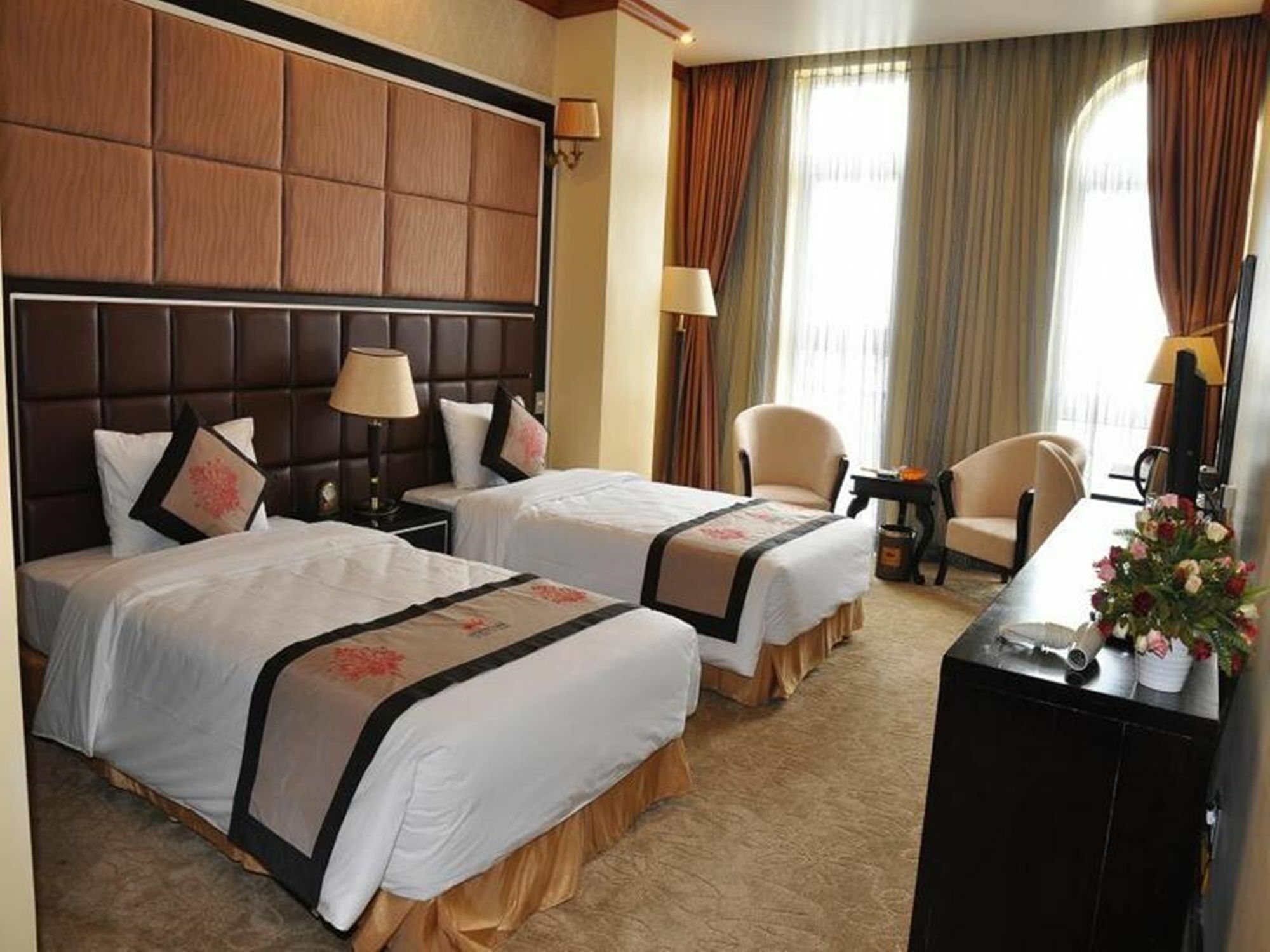 Phuong Anh Hotel 1 Hai Duong Exteriör bild